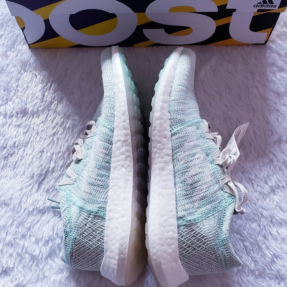 New Womens Adidas Pureboost Go - Picture 5 of 8